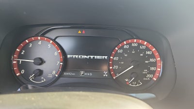 2024 Nissan Comerciales Frontier Pick-Up 4 pts. Pro 4x, Doble Cab., V6, 3.8l, TA, a/ac., piel, RA-17, 4x4