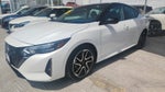 2025 Nissan Sentra 4 pts. SR Platinum, TA, a/ac. Aut., piel, QC, s. Bose, f. led, RA-18 (línea anterior)