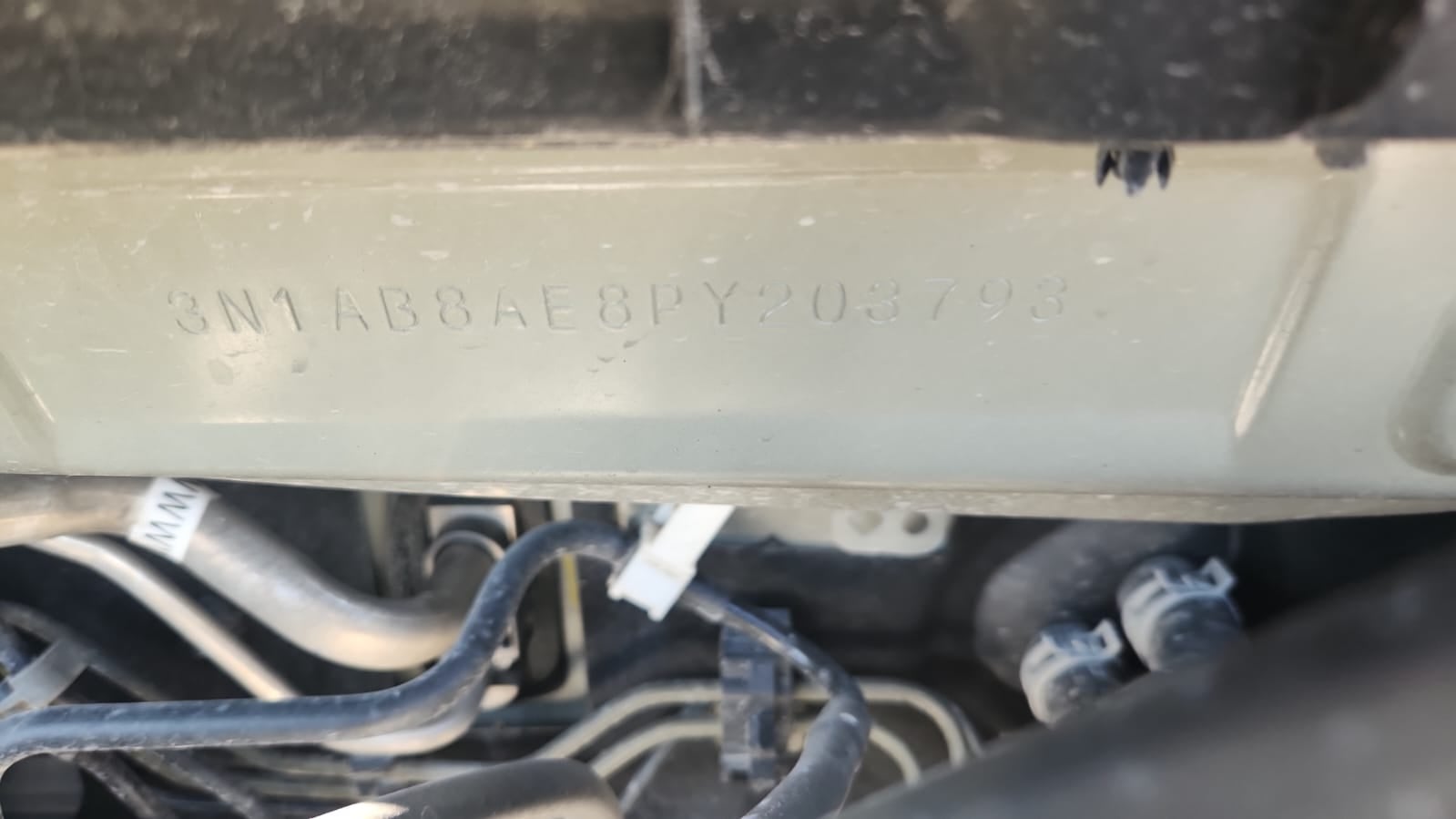 2023 Nissan Sentra 4 pts. SR, TA, a/ac., QC, s. Bose, f. led, RA-18