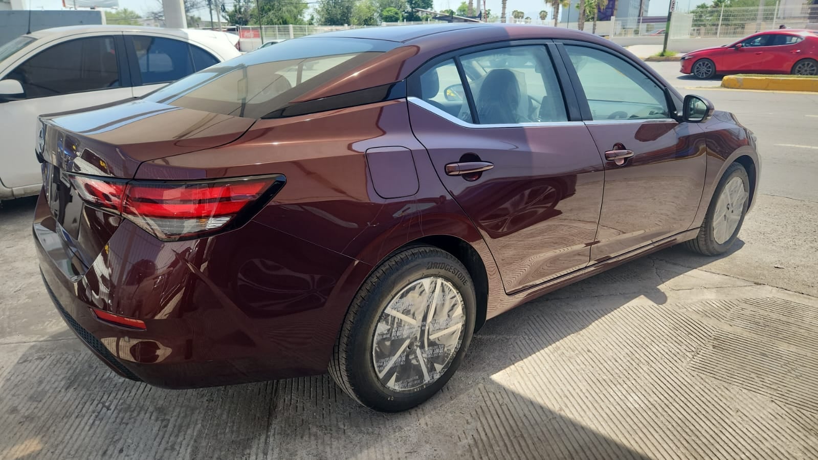2025 Nissan Sentra ADVANCE CVT