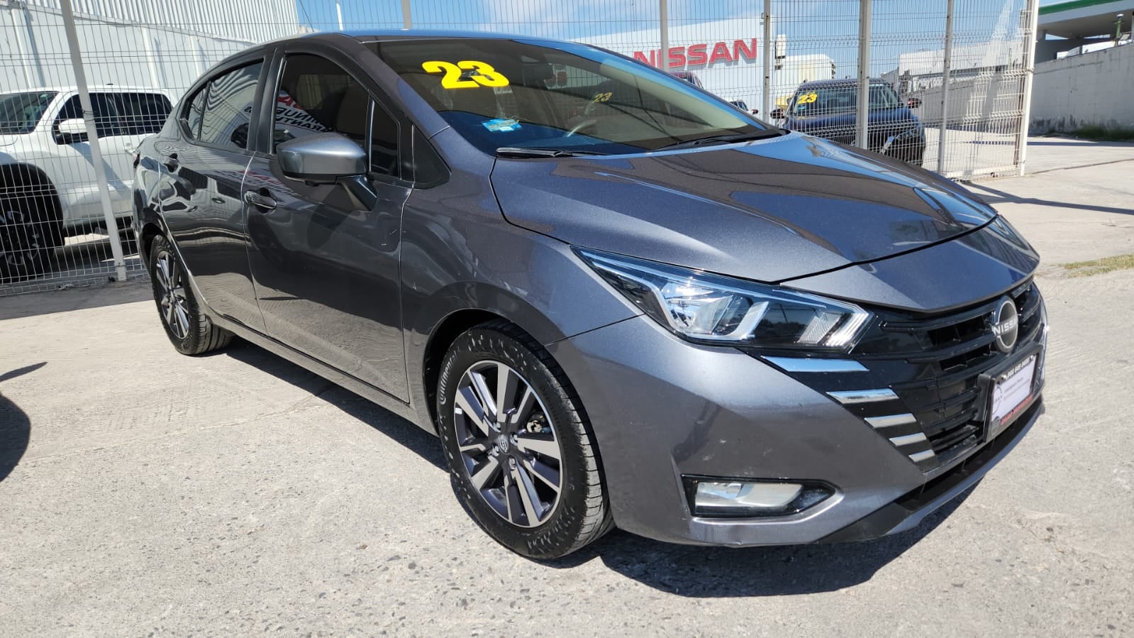 2023 Nissan Versa Advance cvt 1.6 lts