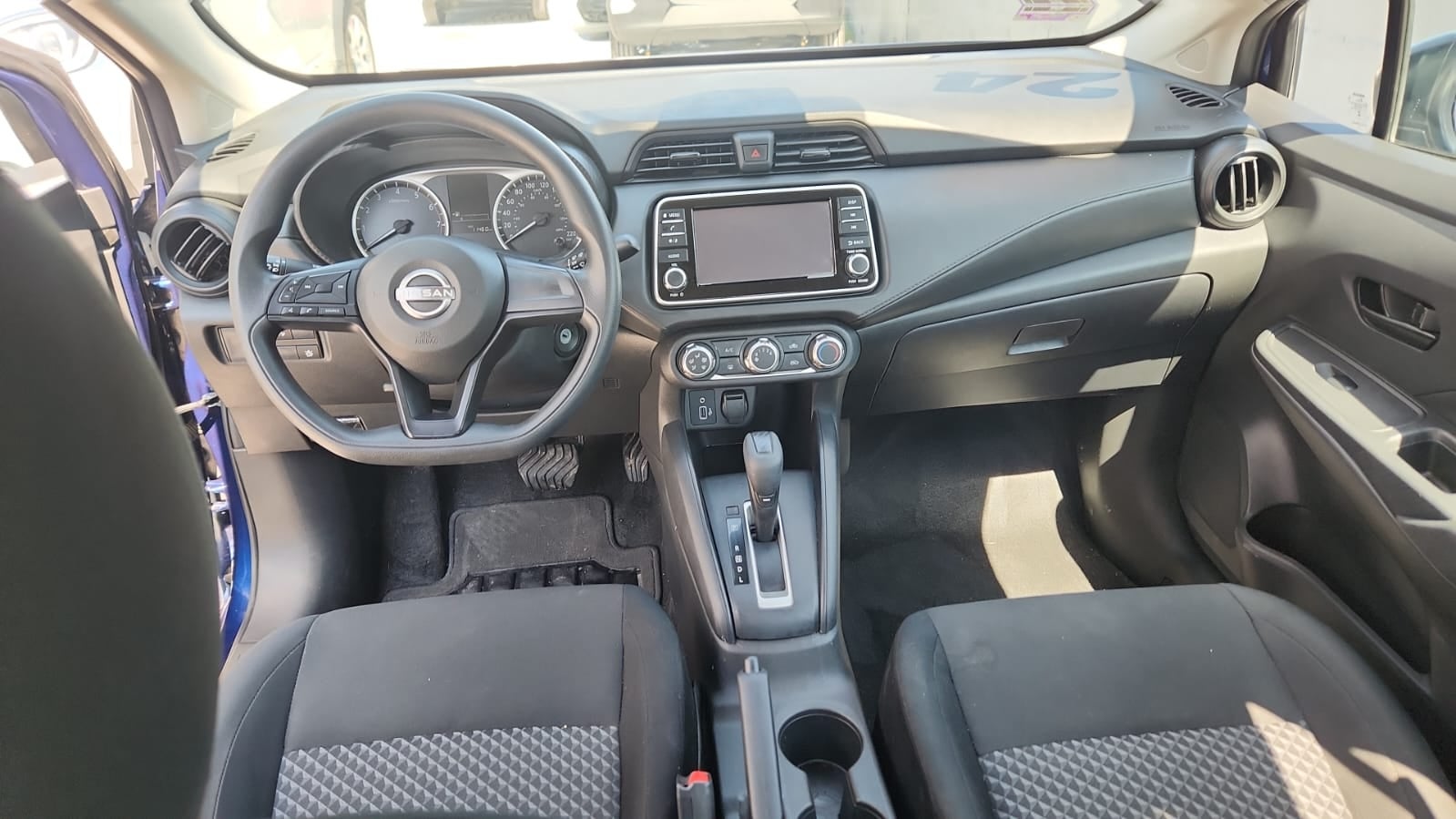 2024 Nissan Versa SENSE CVT