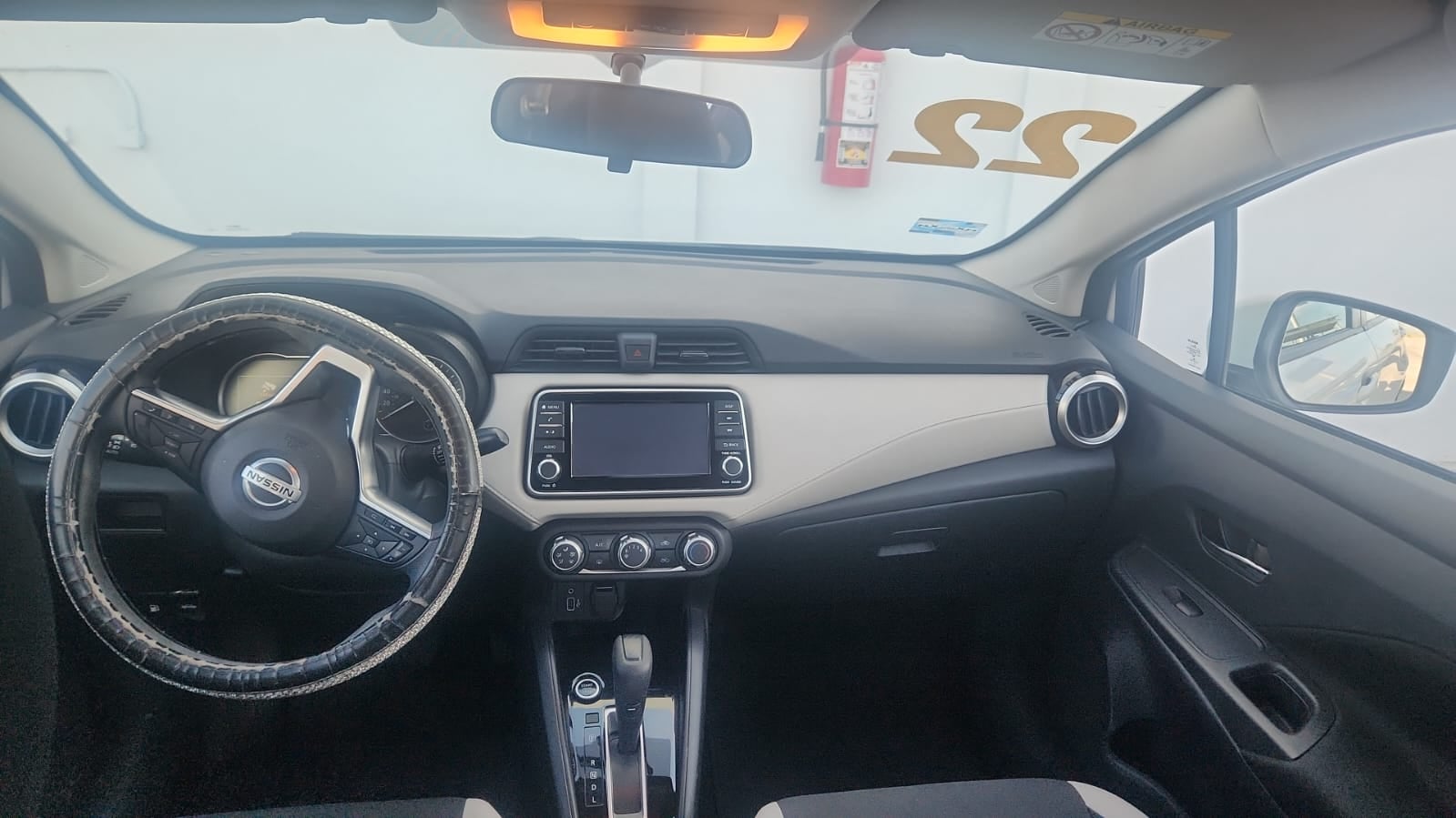 2022 Nissan Versa ADVANCE CVT 2022