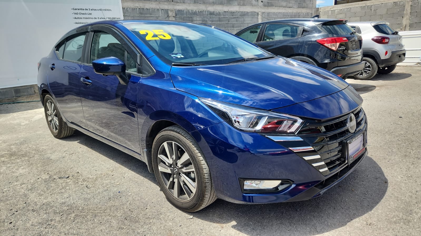 2025 Nissan Versa ADVANCE CVT 2025 DEMO