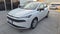 2026 Nissan Versa 4 pts. Sense, TM5, a/ac., R-15 (cambio de línea)