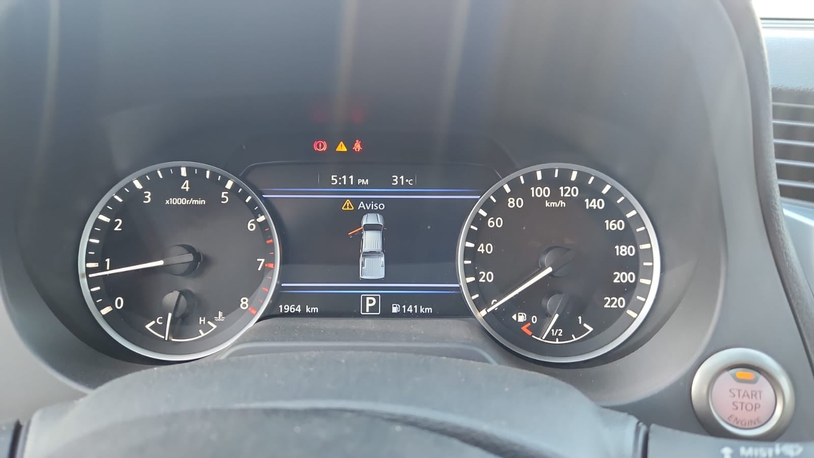 2025 Nissan Comerciales Frontier y NP 300 Frontier Pick-Up 4 pts. Frontier Platinum LE, Doble Cab., L4, 2.5l, TA, a/ac., piel, f. led, RA-18