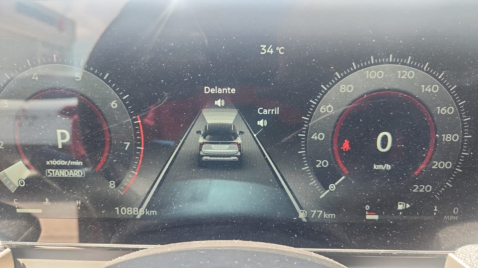 2026 Nissan Kicks VUD 5 pts. Exclusive, 2.0l, TA, pantalla touch 12