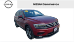 2018 Volkswagen Tiguan VUD 5 pts. Highline, 2.0T, DSG, piel, f. led, RA-19, 4x4 (línea nueva)