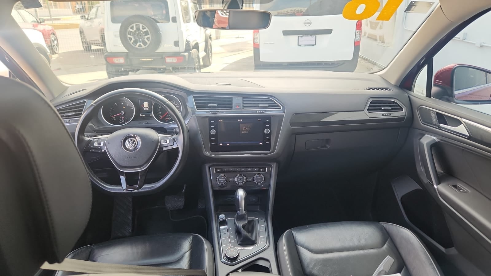 2018 Volkswagen Tiguan VUD 5 pts. Highline, 2.0T, DSG, piel, f. led, RA-19, 4x4 (línea nueva)