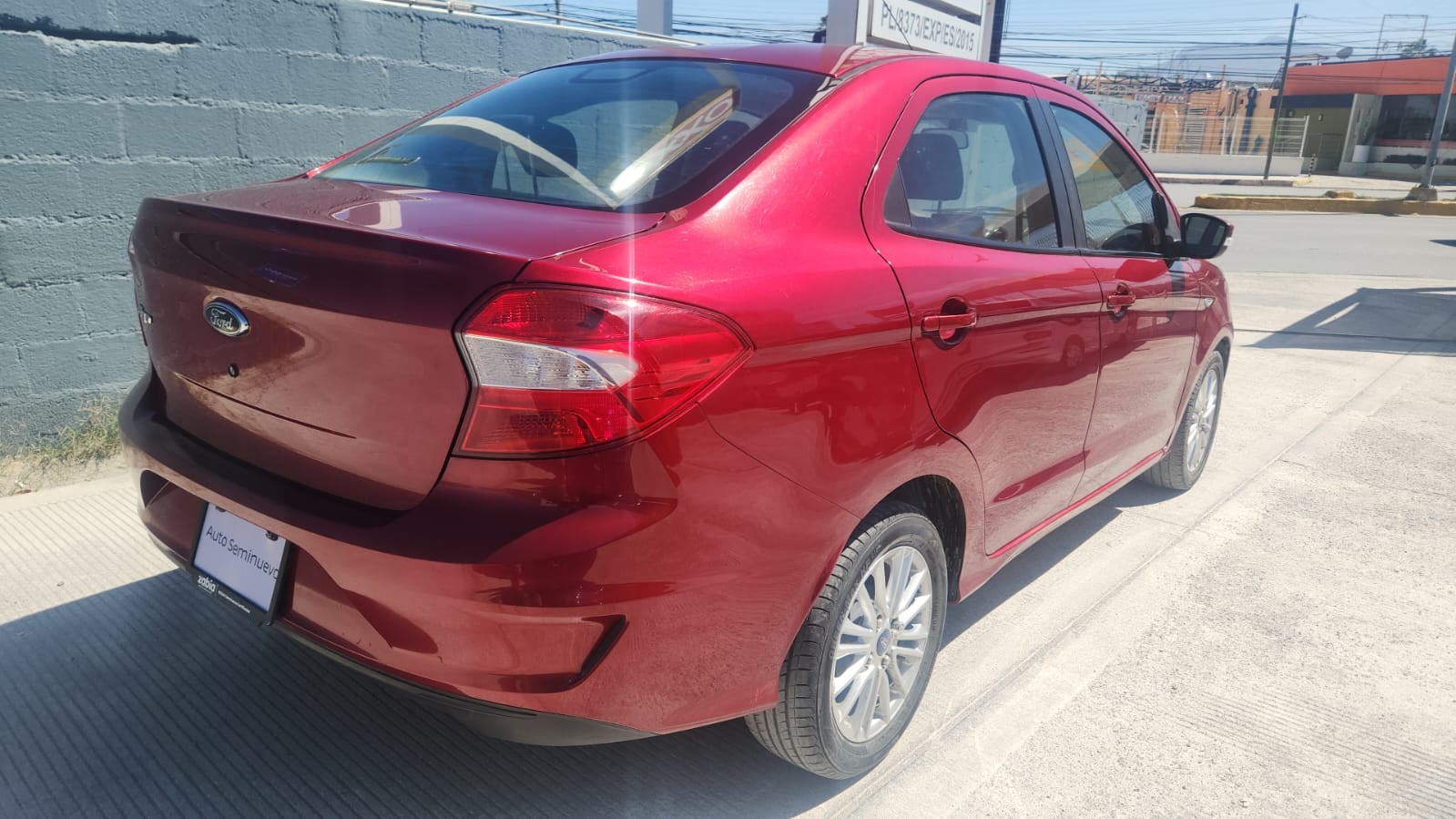 2020 Ford Figo 4 pts. Titanium, TA, a/ac., VE, f. niebla, SYNC, RA-14