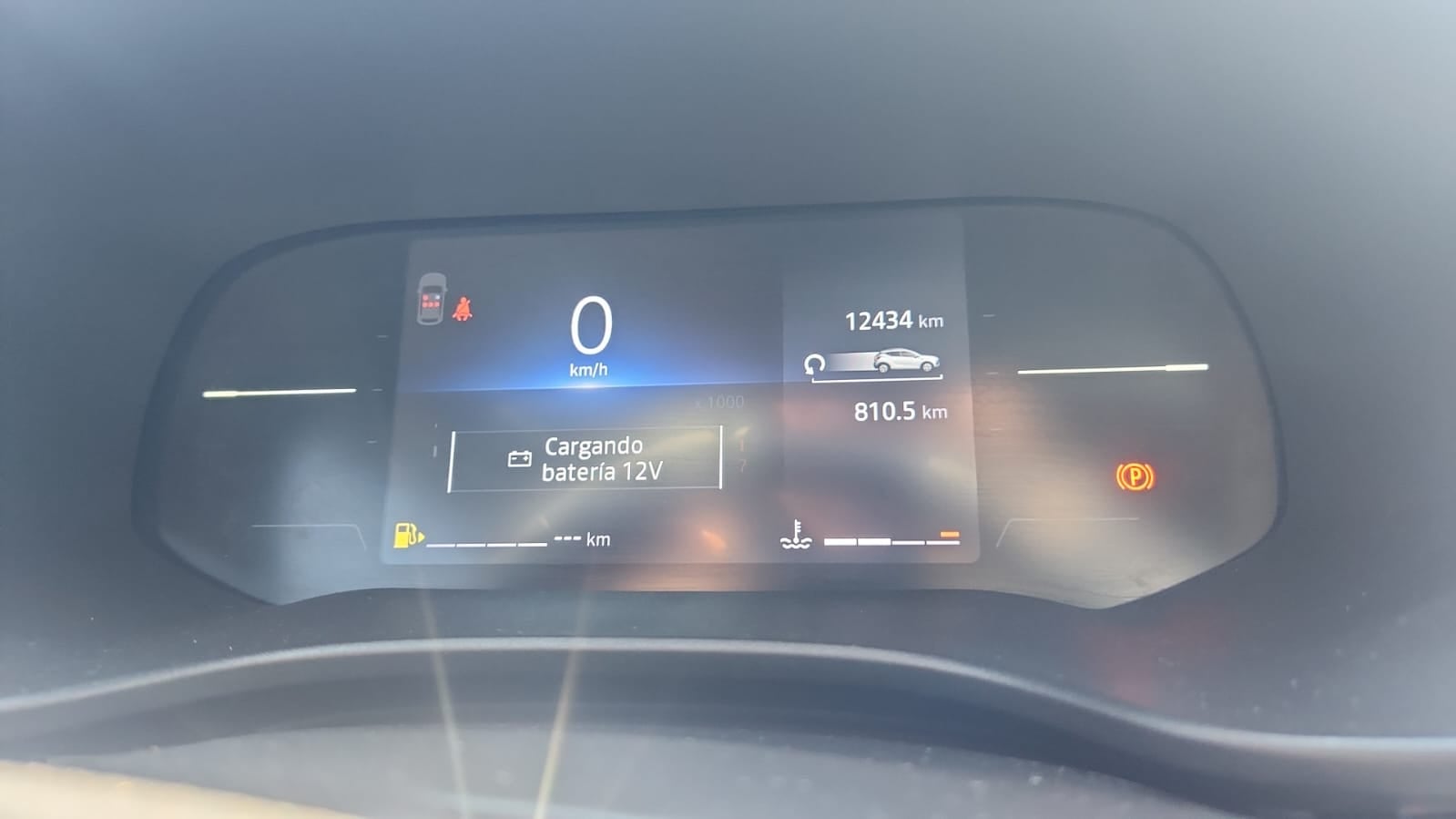 2026 Renault Kardian VUD 5 pts. Evolution, 1.0T, TM5, a/ac., RA-16