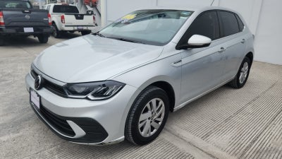 2024 Volkswagen Polo 5 pts. HB Comfortline, 1.0T, TM5, VE, f. led, RA-15 (línea nueva)
