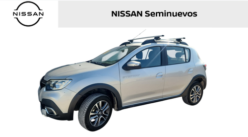 2024 Renault Sandero y Stepway 5 pts. HB Stepway Intens, 1.6l, TM5, a/ac., cámara reversa, RA-16