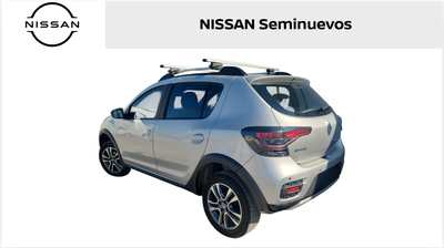 2024 Renault Sandero y Stepway 5 pts. HB Stepway Intens, 1.6l, TM5, a/ac., cámara reversa, RA-16