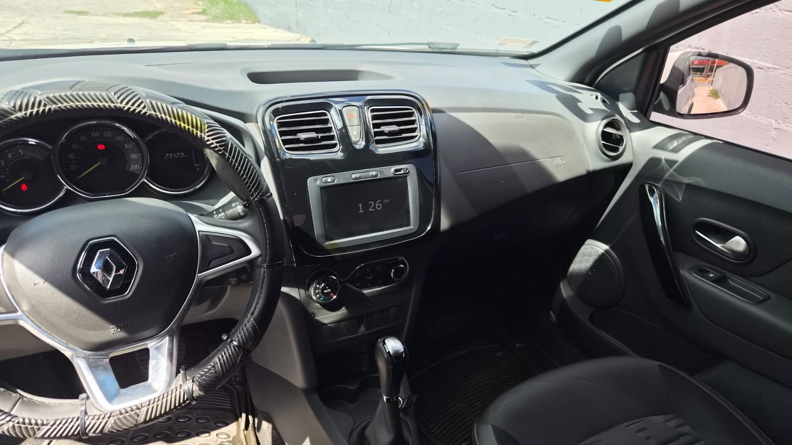2023 Renault Sandero y Stepway STEPWAY INTENS AUTOMATICO