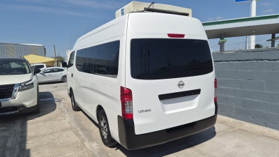 2025 Nissan Comerciales Urvan Panel 4 pts. Amplia con ventanas, TM5