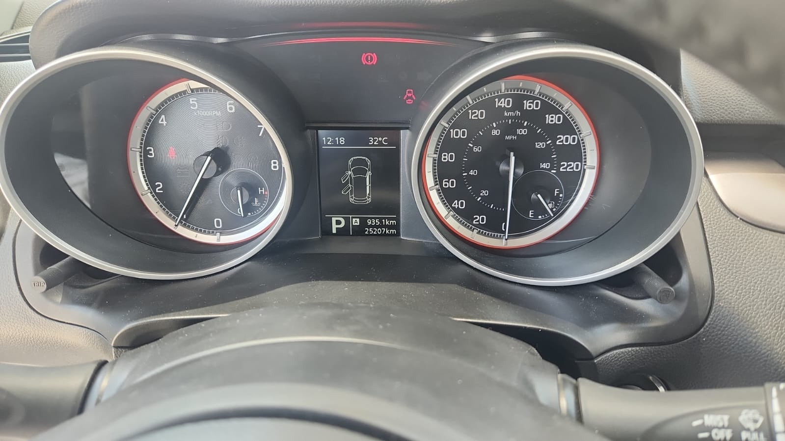 2023 Suzuki Swift 5 pts. HB Boostergreen GLX, MHEV, L4, 1.2l, TM6, a/ac. Aut., GPS, RA-16