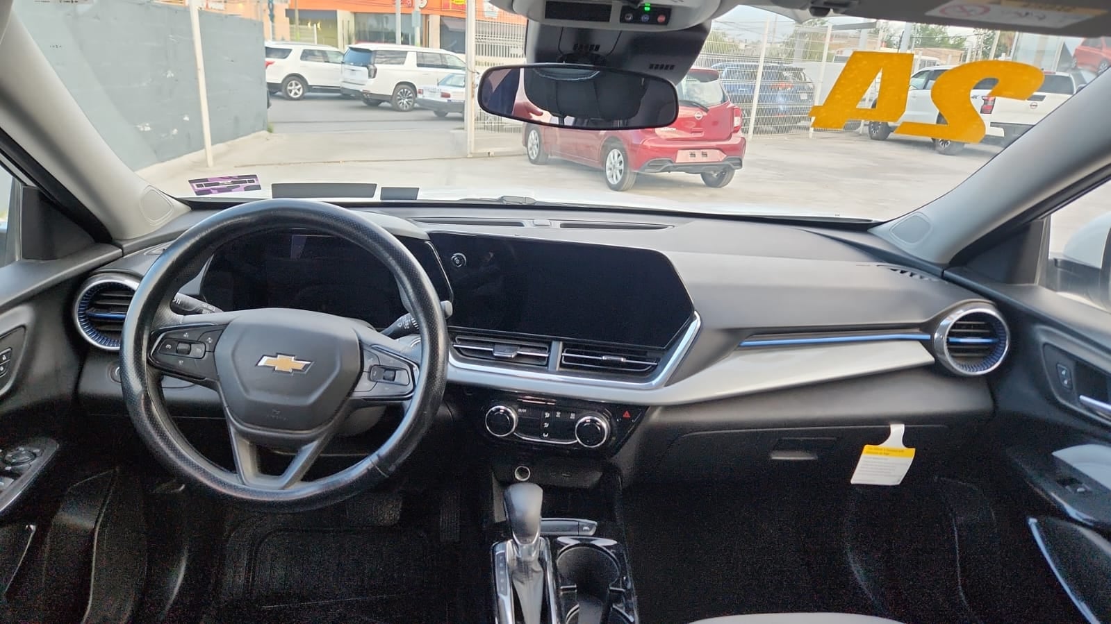 2024 Chevrolet Trax VUD 5 pts. LT, 1.2T, TA, a/ac. Aut., RA-17 (línea nueva)