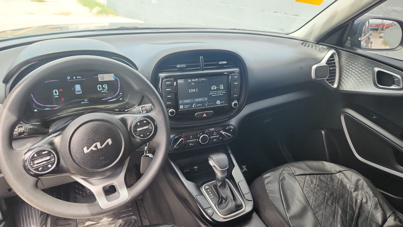 2023 Kia Soul VUD 5 pts. GT Line, 2.0l, TA, a/ac., GPS, f. niebla, RA-18 (cambio de línea)