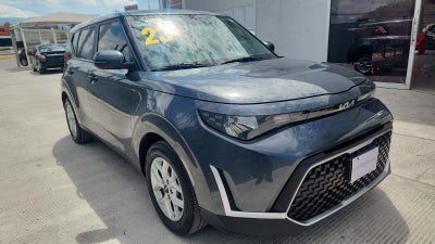 2023 Kia Soul VUD 5 pts. GT Line, 2.0l, TA, a/ac., GPS, f. niebla, RA-18 (cambio de línea)