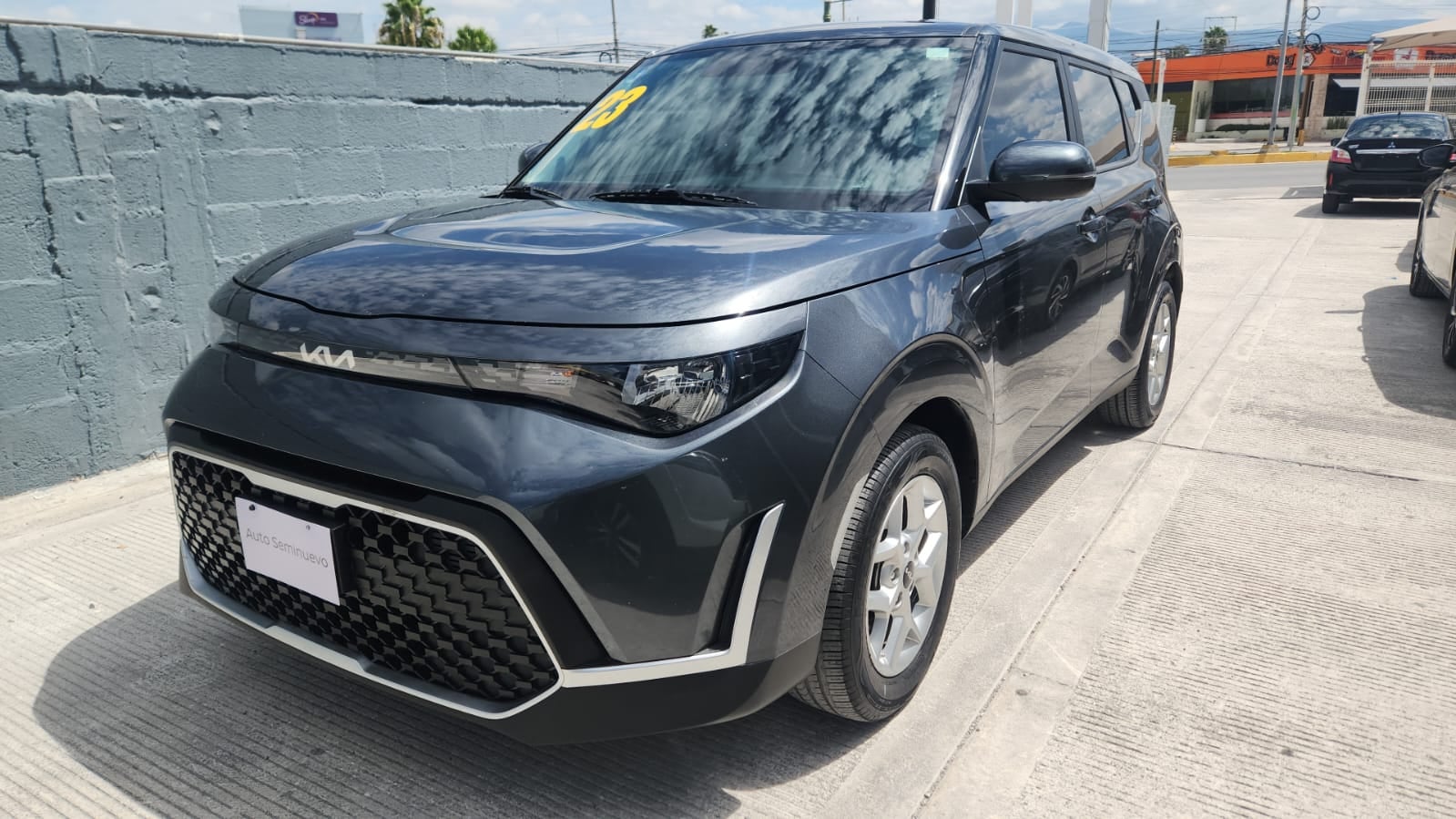 2023 Kia Soul VUD 5 pts. GT Line, 2.0l, TA, a/ac., GPS, f. niebla, RA-18 (cambio de línea)