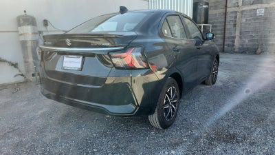 2026 Suzuki Dzire 4 pts. GLX, 1.2l, TA, pantalla touch 9