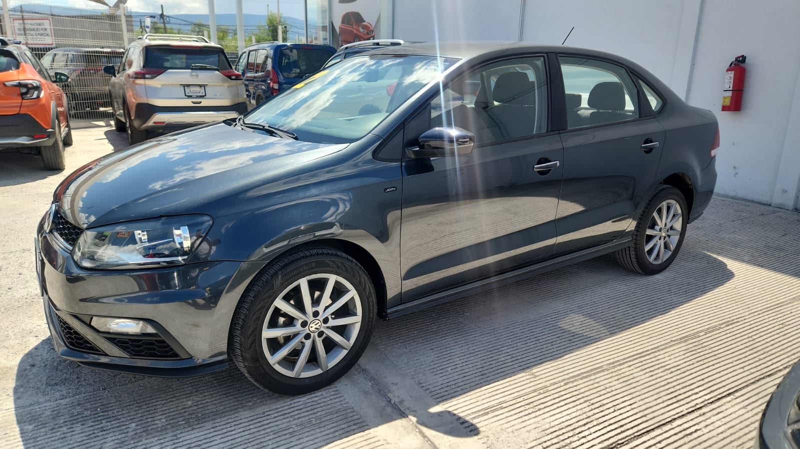 2022 Volkswagen Vento 4 pts. Join, TM5, a/ac., cámara reversa, RA-16
