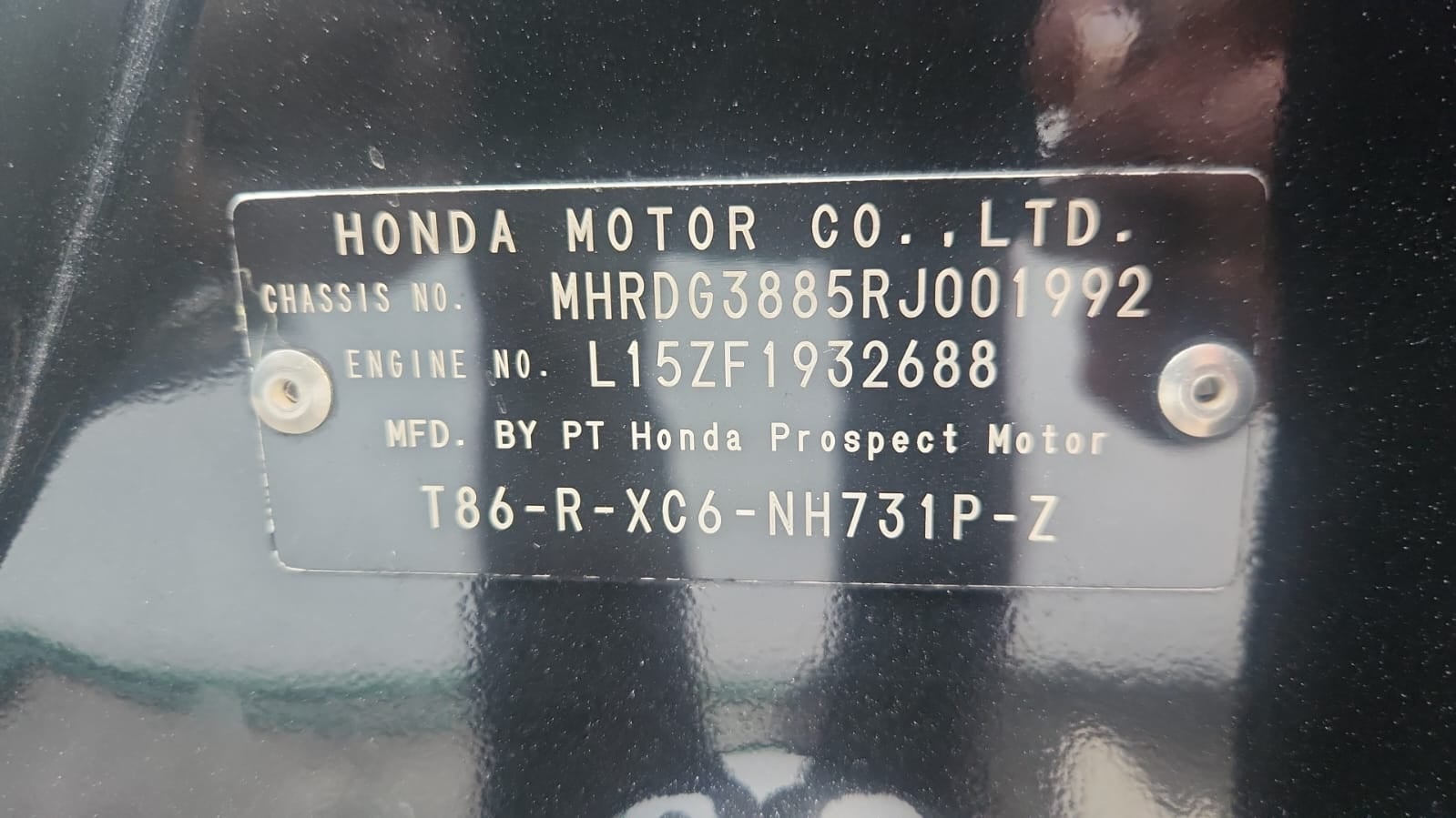 2024 Honda BR-V VUD 5 pts. Touring, 1.5l, TA, piel, f. niebla, RA-17 (línea nueva)