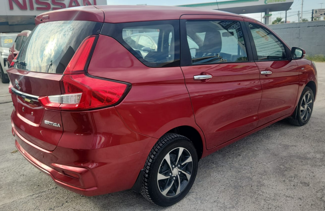 2020 Suzuki Ertiga Minivan 5 pts. GLX, 1.5l, TA, a/ac. Aut., f. niebla, RA-15