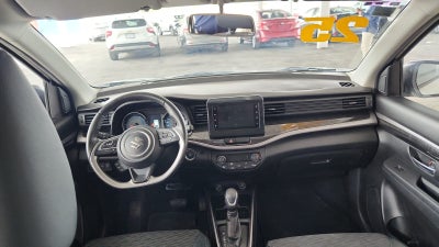 2025 Suzuki Ertiga Minivan 5 pts. Boostergreen XL7, 1.5l, TA, a/ac. Aut., f. led, RA-16