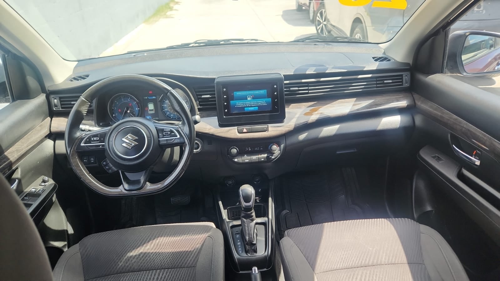 2023 Suzuki Ertiga Minivan 5 pts. Boostergreen GLX, MHEV, 1.5l, TM5, a/ac. Aut., ctrl. crucero, RA-16