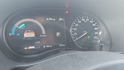 2024 Nissan Kicks VUD 5 pts. Platinum e-Power, E-REV, TA, piel, ADAS, RA-17 (línea anterior)