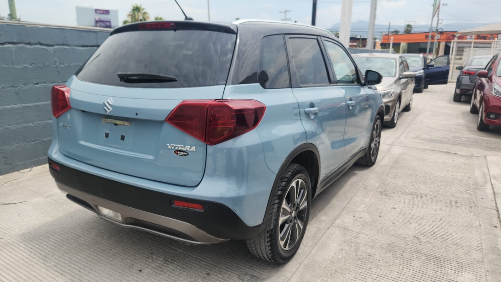 2020 Suzuki Vitara VUD 5 pts. GLX, L4, 1.6l, TA, QCP, GPS, f. led, RA-17