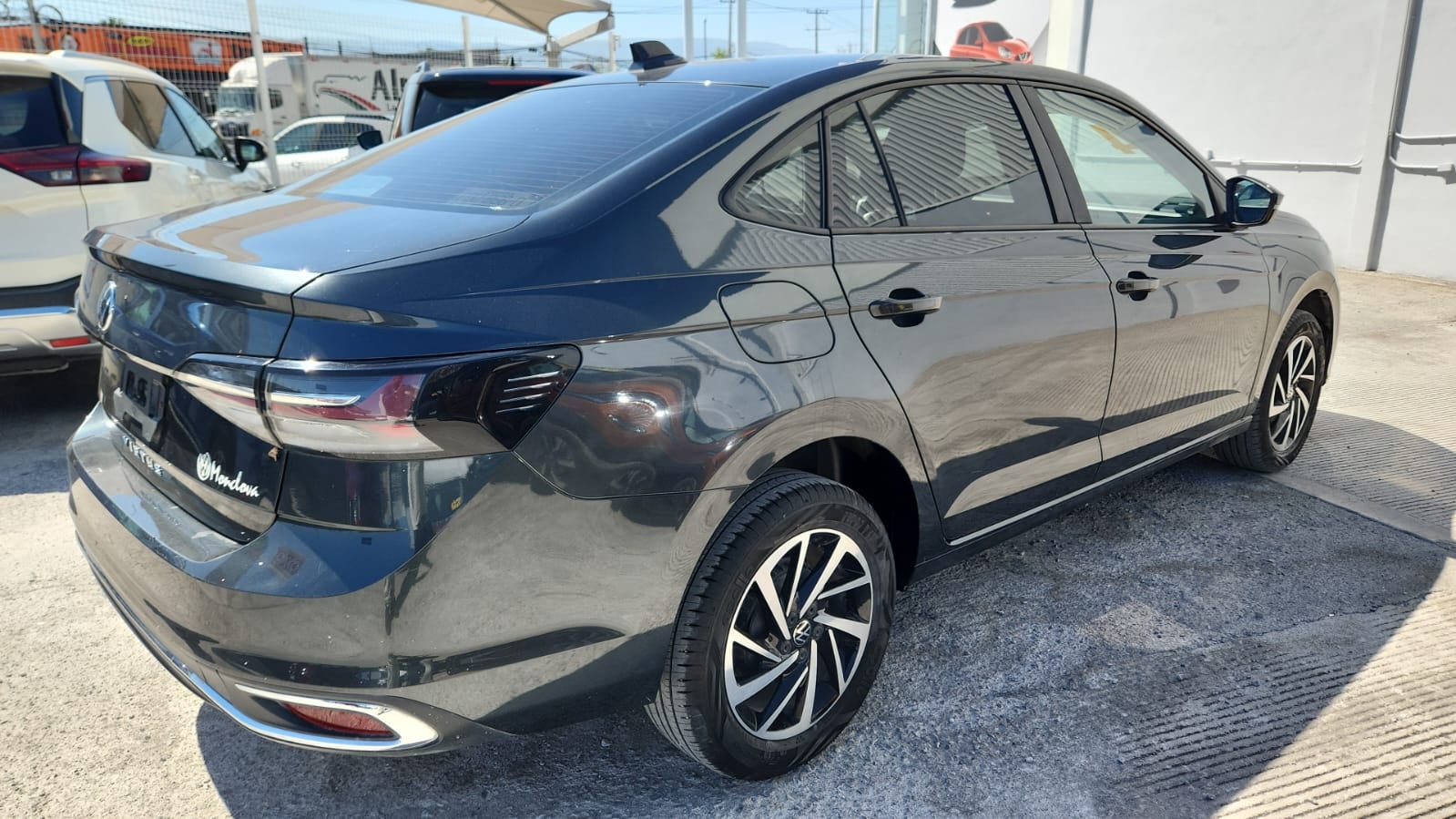 2024 Volkswagen Virtus 4 pts. Comfortline, 1.6l, TA, a/ac., f. niebla, RA-16